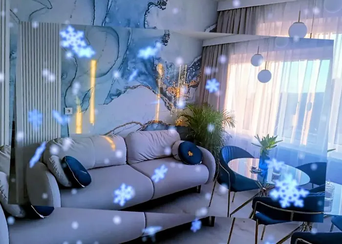 Blue Luxury شقة *